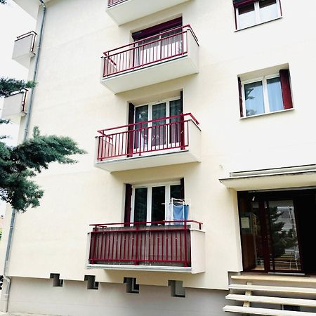 Le White Cosy A 5 Minutes Du Lac Avec Parking Privatif Gratuit Annecy Luaran gambar